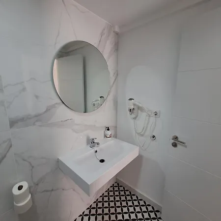 Homeforguest Con Terraza Y Piscina En Corralejo